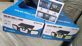 2 Lâmpadas Solares Led Área Externa Com Sensor De Presença Preto